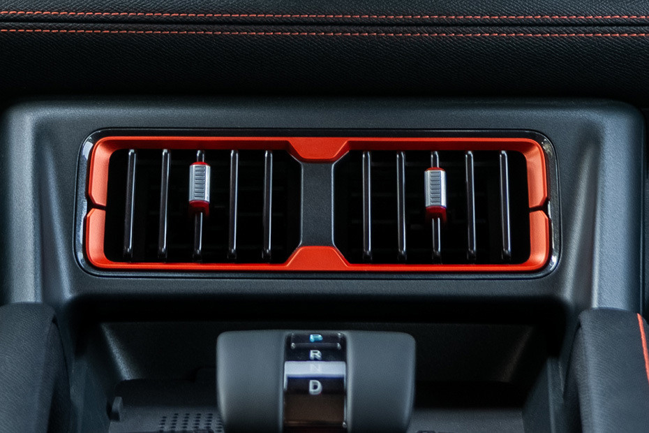 Shark 6 Front Ac Vents in UAE