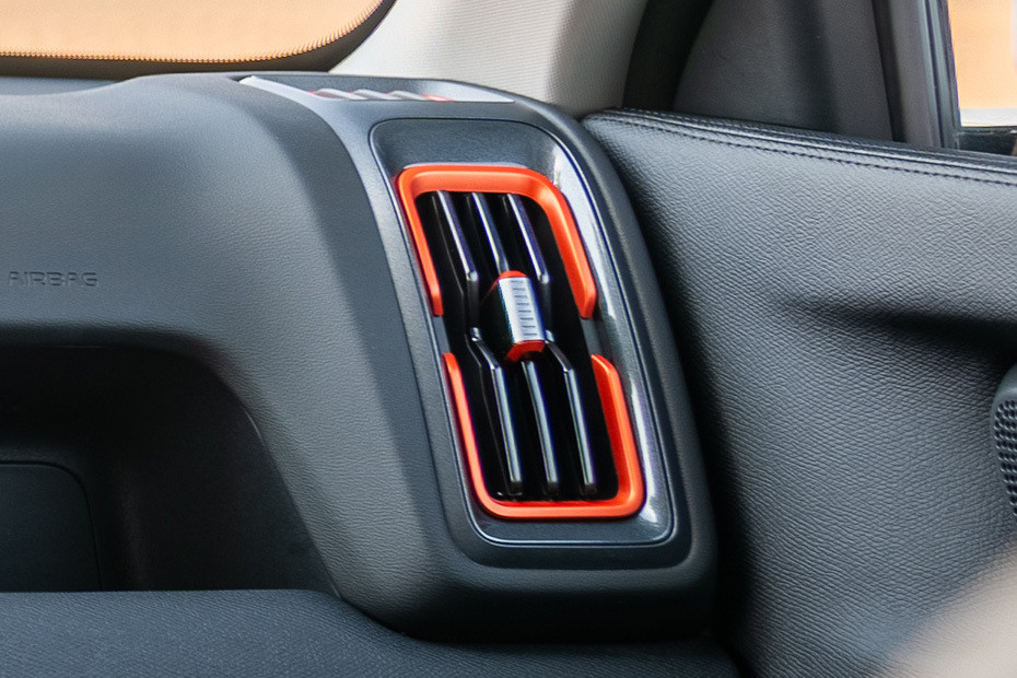 Shark 6 Front Side Ac Vents in UAE