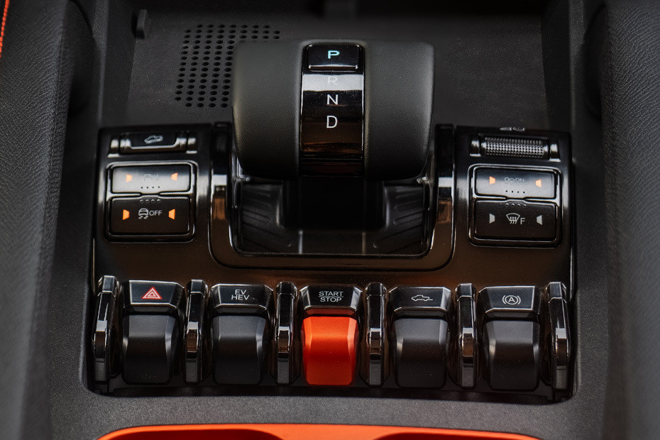 BYD Shark 6 Gear Shifter in UAE