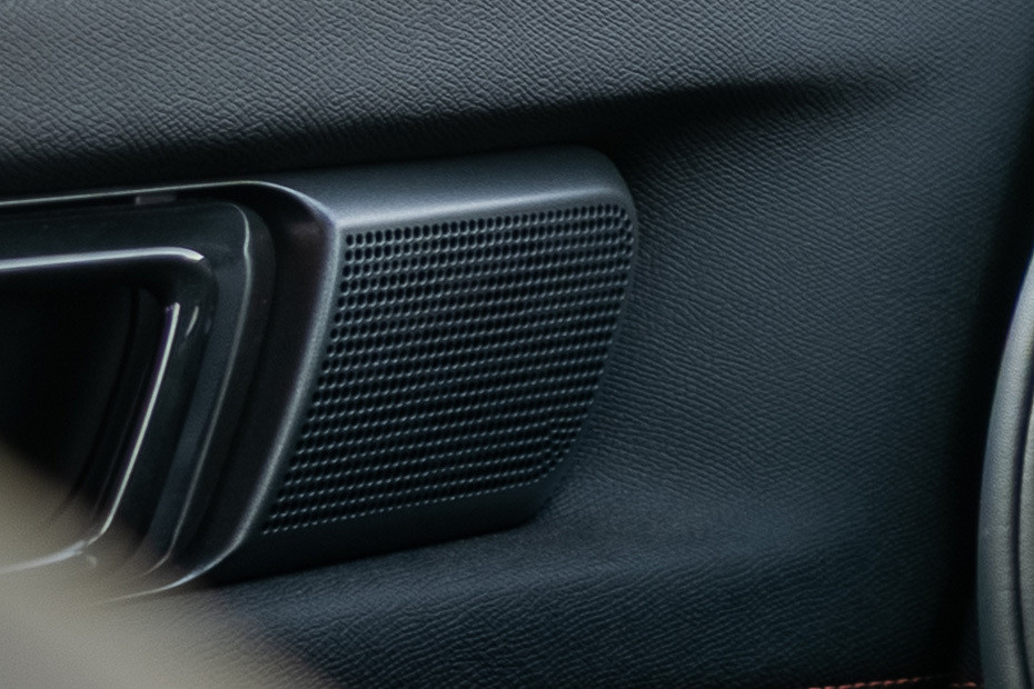 Speakers View of BYD Shark 6 Speakers View of BYD Shark 6
