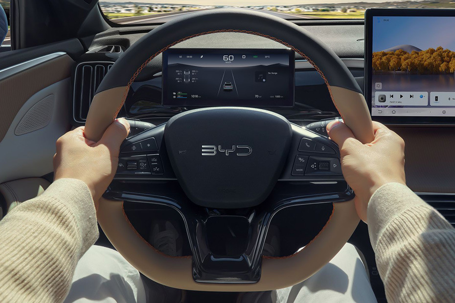 BYD Sealion 5 Steering Wheel in UAE