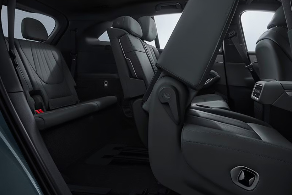 Folding Seats of BYD Atto 8 in UAE