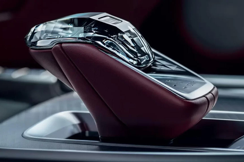 Tank 700 Gear Shifter