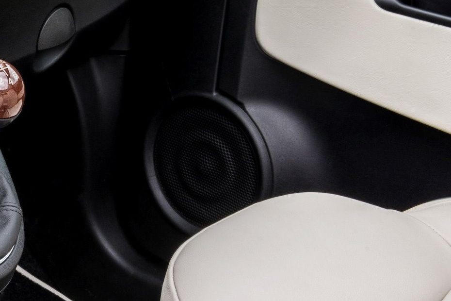 Speakers View of Fiat 500 Riva in UAE