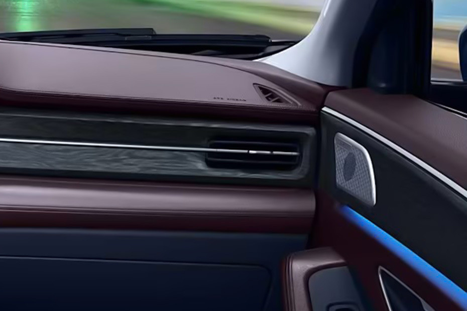 X90 Plus Front Side Ac Vents in UAE