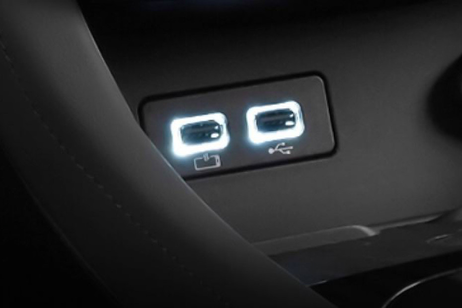 Power Accessories Outlet View of GWM POER