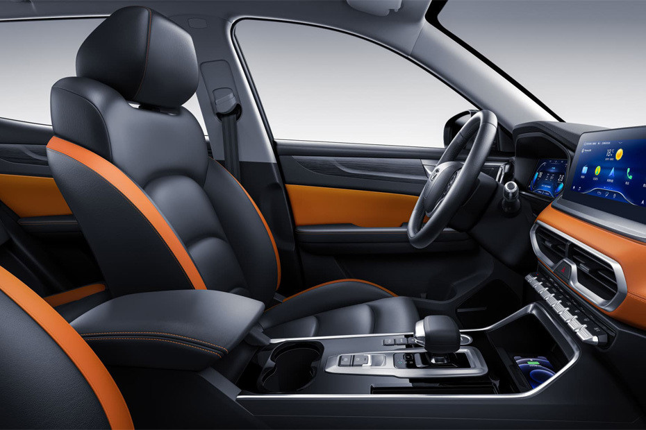 X3 Pro Front Seats X3 Pro Front Seats