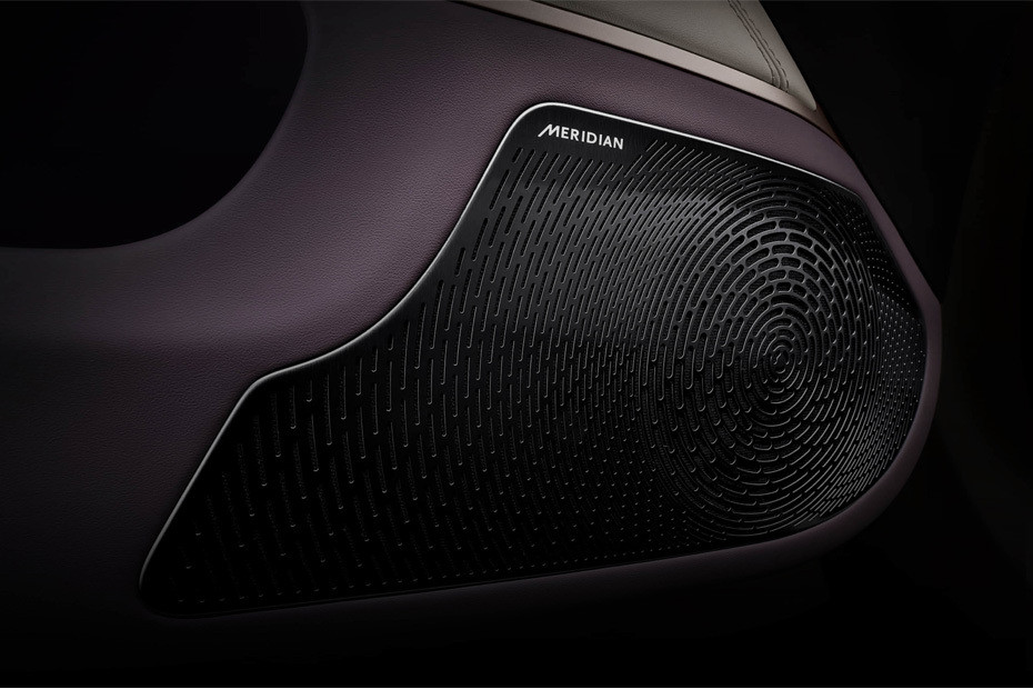 Speakers View of AVATR 11 in UAE