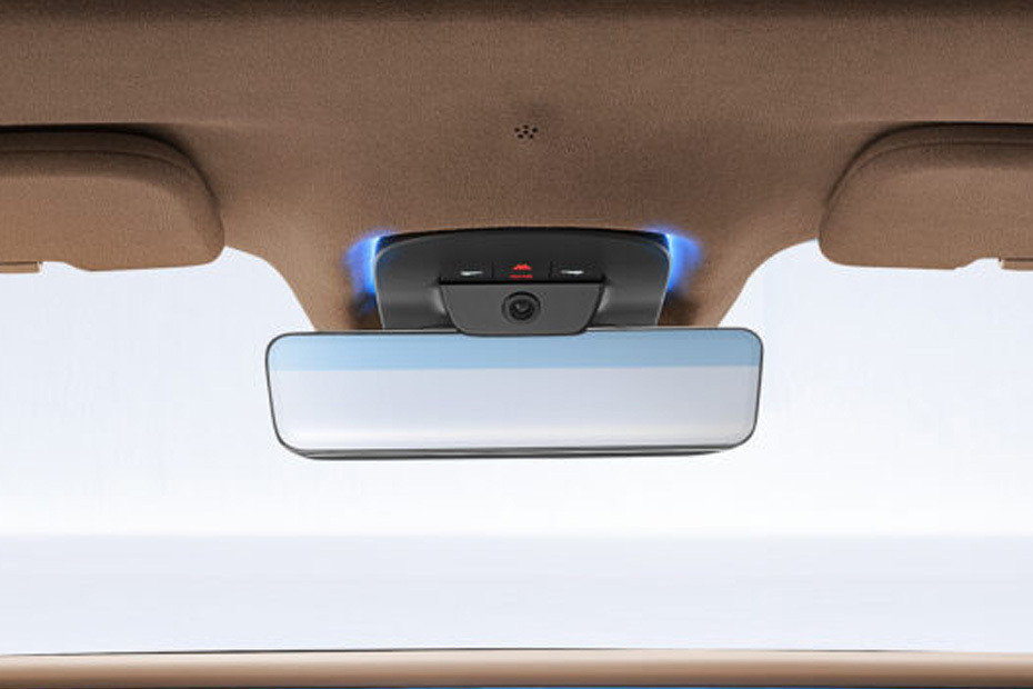 07 Courtesy Lamps in UAE