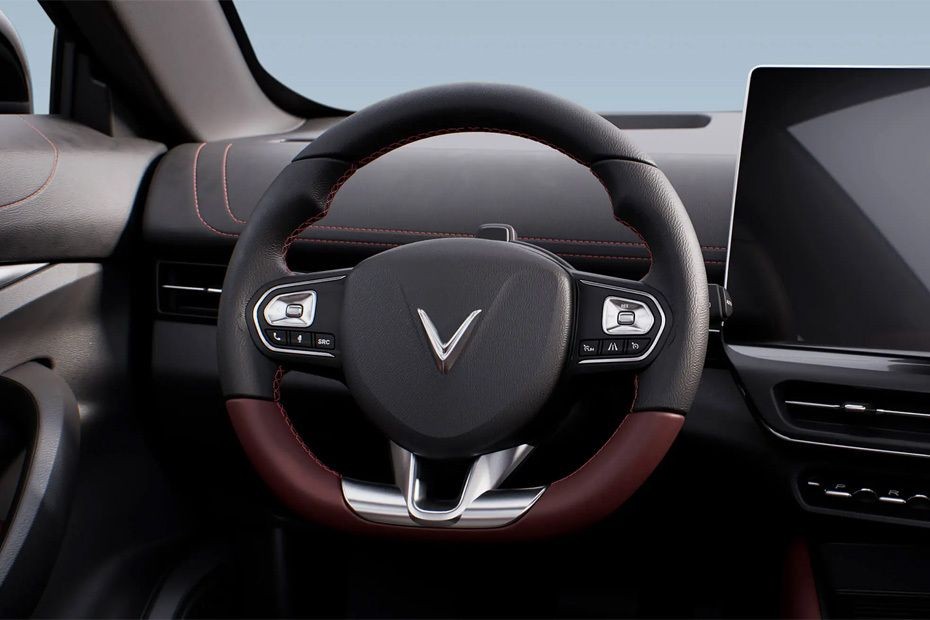 VINFAST VF7 Steering Wheel in UAE