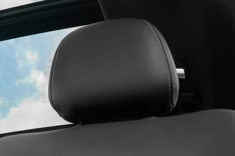 VF8 Front Seat Headrest VF8 Front Seat Headrest
