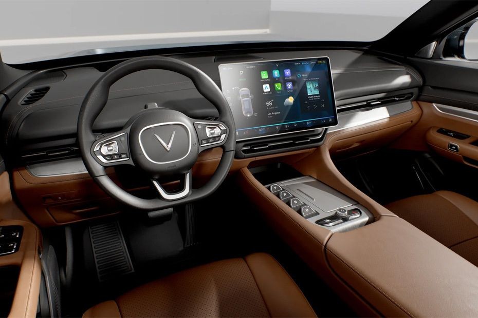 Dashboard View of VF9 in UAE