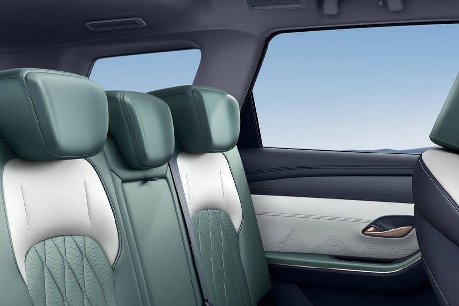 S09 Rear Seat Head rest in UAE