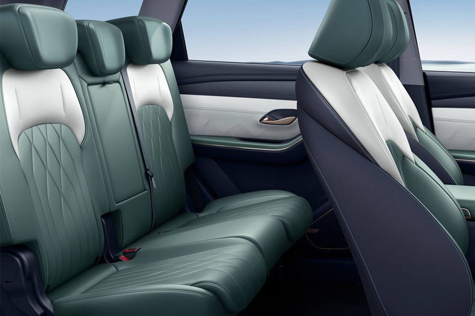 SOUEAST S09 Rear Seats in UAE
