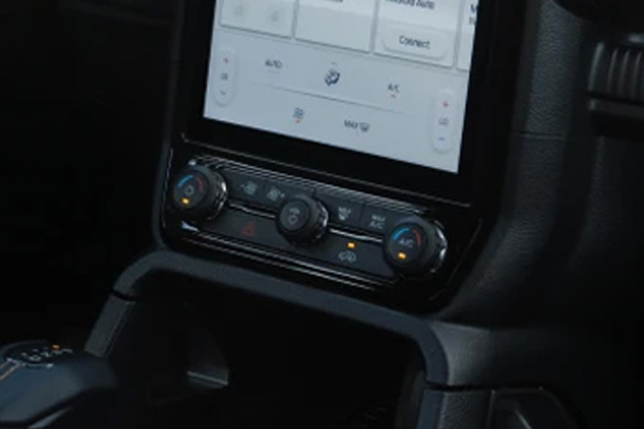 Front AC Controls of Ford Ranger in UAE