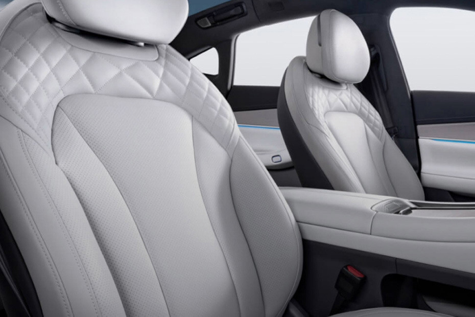 ES Front Seats in UAE