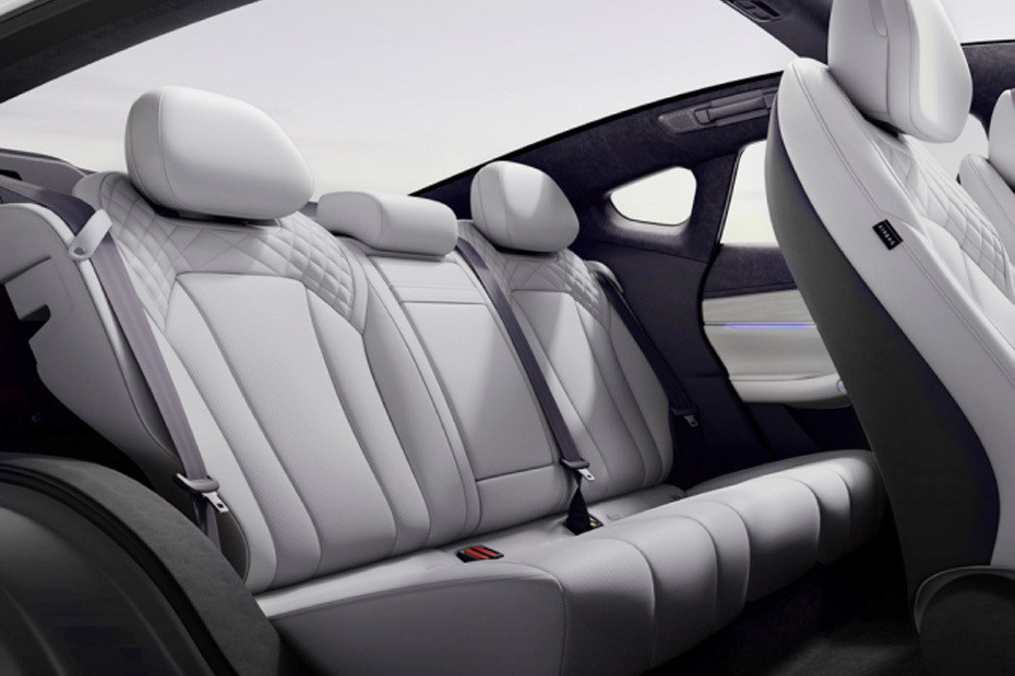 EXEED ES Rear Seats in UAE