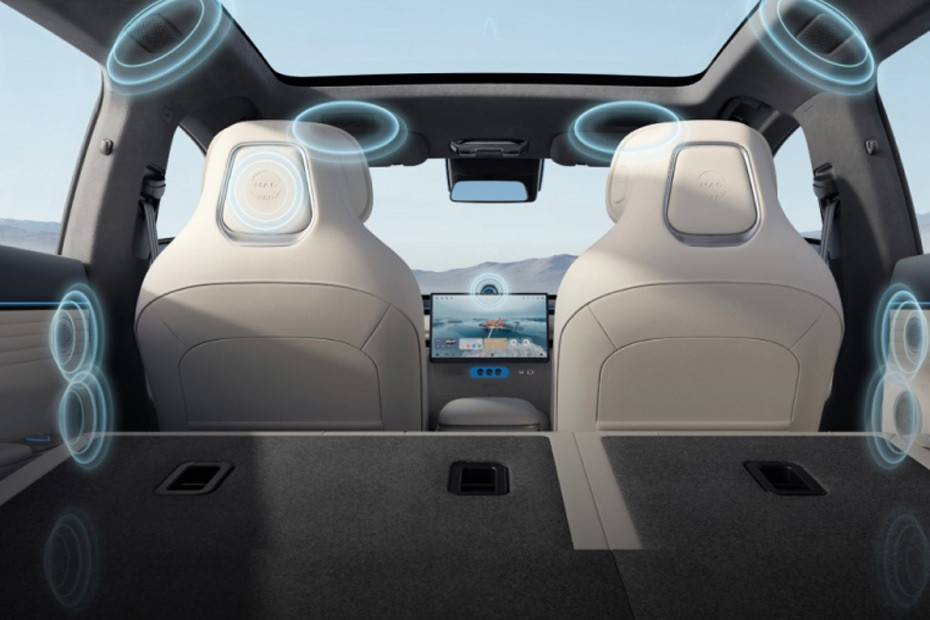 Folding Seats of EXEED ET in UAE