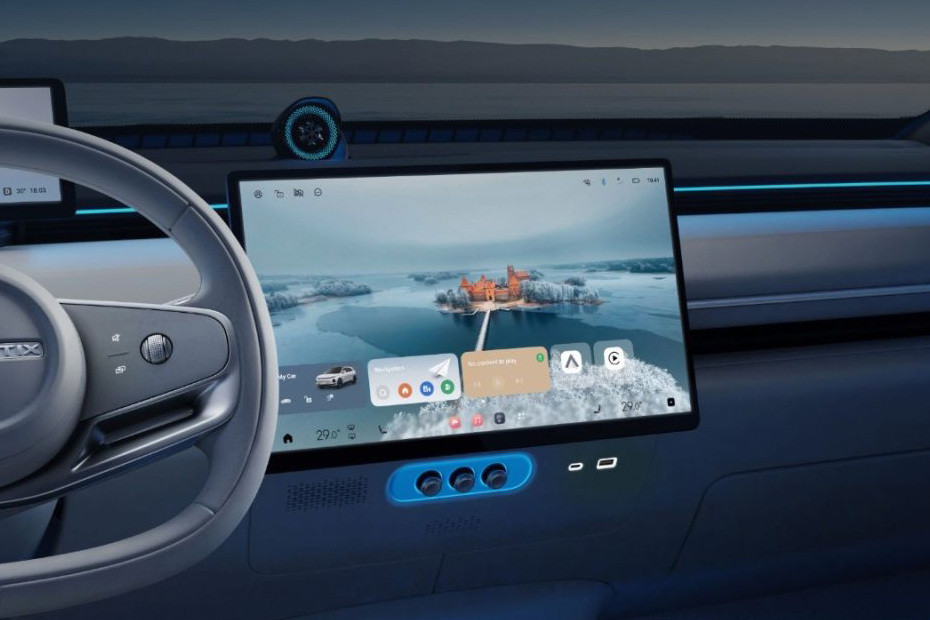 Stereo View of ET in UAE