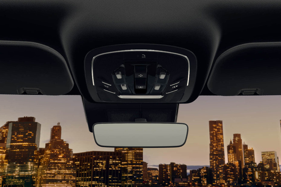 VX Courtesy Lamps in UAE