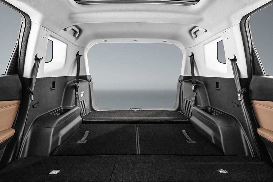 Folding Seats of VGV U75 Plus in UAE