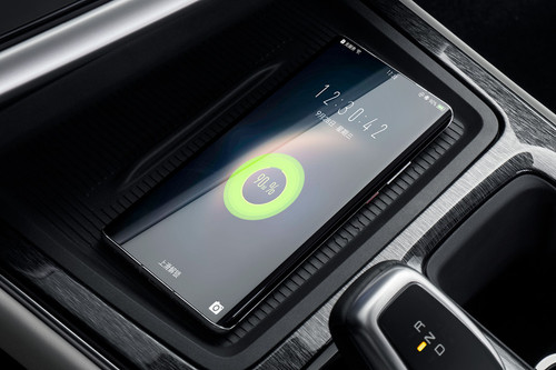 Power Accessories Outlet View of DONGFENG Shine Max