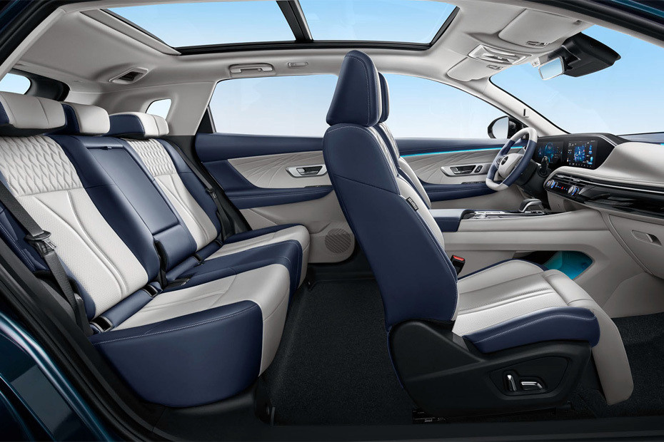 DONGFENG Huge Front And Rear Seats Together DONGFENG Huge Front And Rear Seats Together