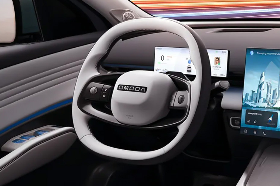 OMODA C7 Steering Wheel in UAE