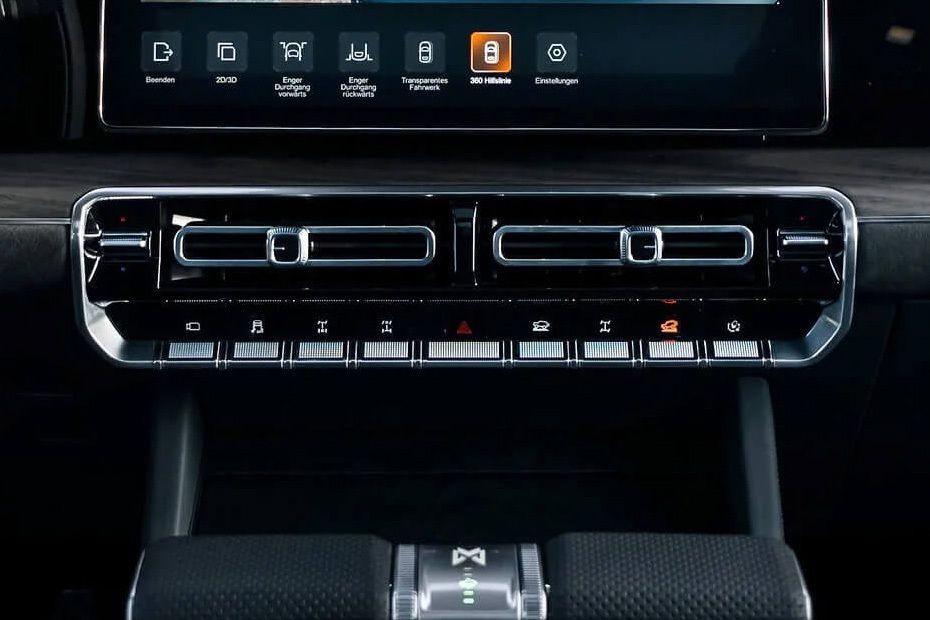 Front AC Controls of MHERO 1 in UAE