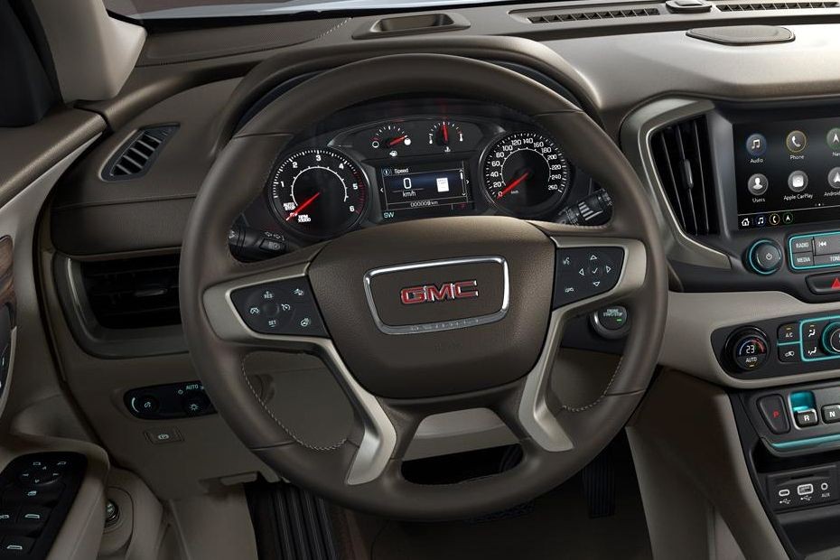 GMC Terain Denali Steering Wheel in UAE