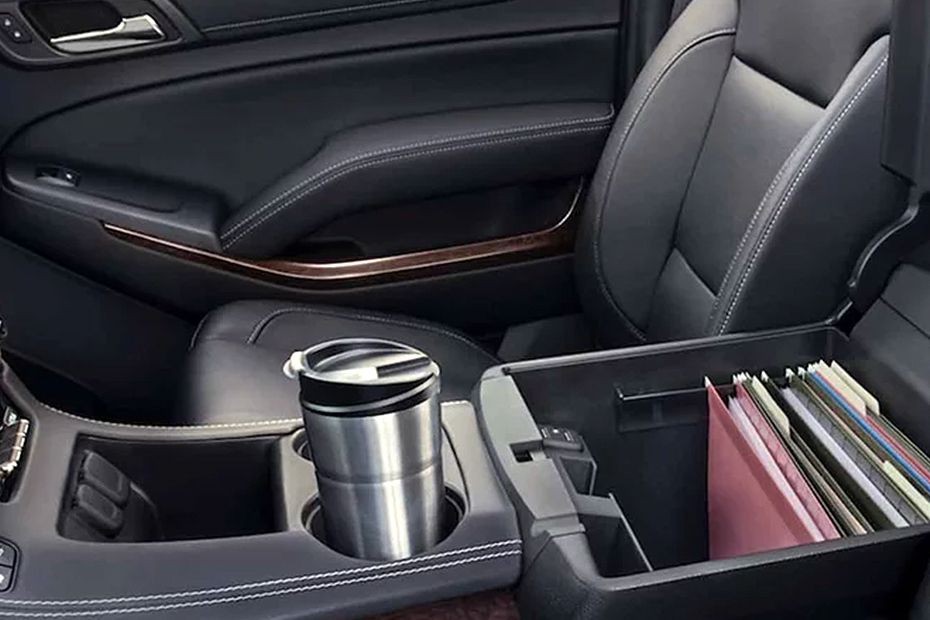 Yukon Denali Front Center Divider in UAE