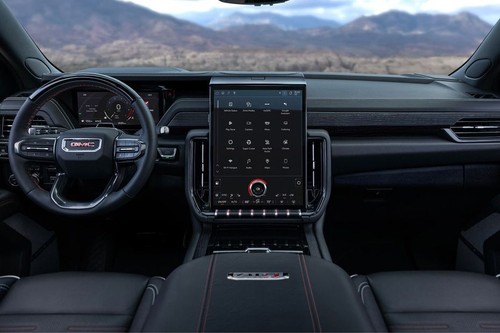 Dashboard View of Yukon XL