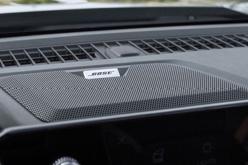 Speakers View of GMC Canyon