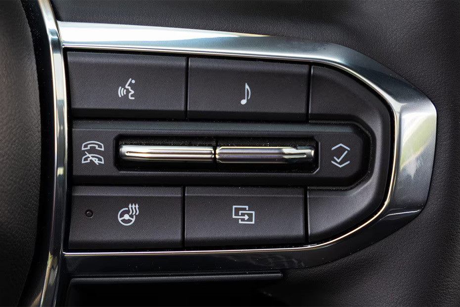 GMC Terrain Multi Function Steering in UAE