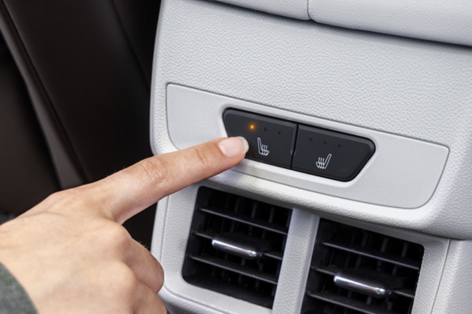 Terrain Rear AC Controls in UAE