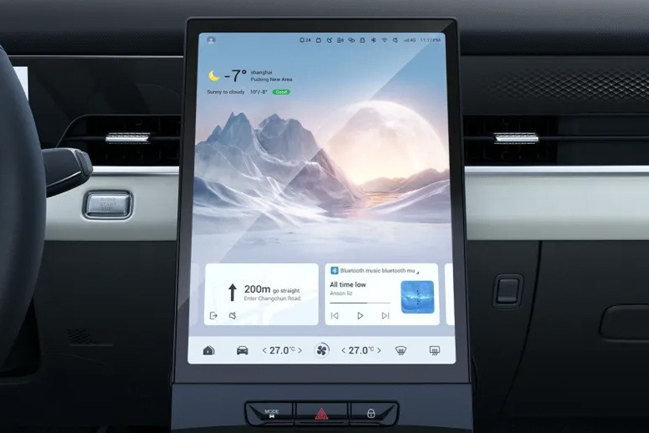 Stereo View of J5 in UAE