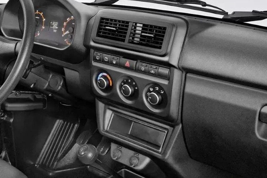 Niva Center Console in UAE