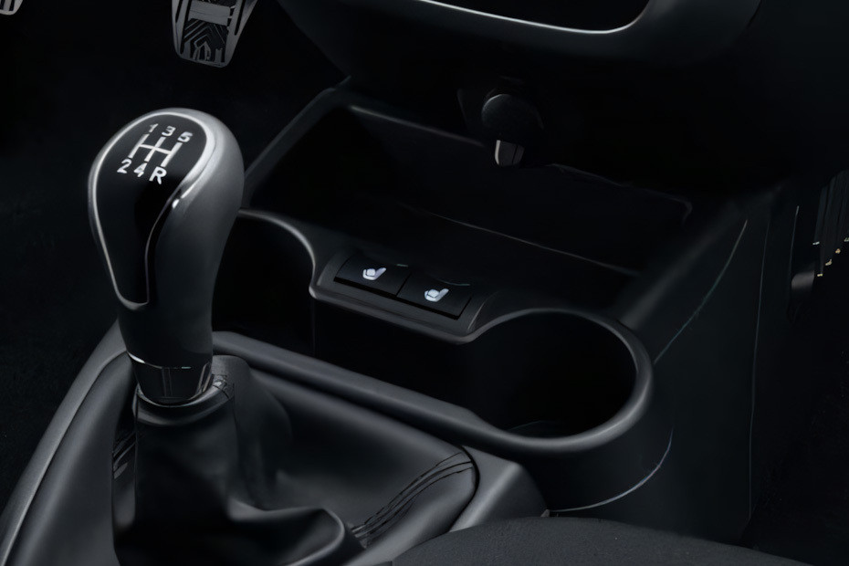 Granta Liftback Cup Holders Granta Liftback Cup Holders