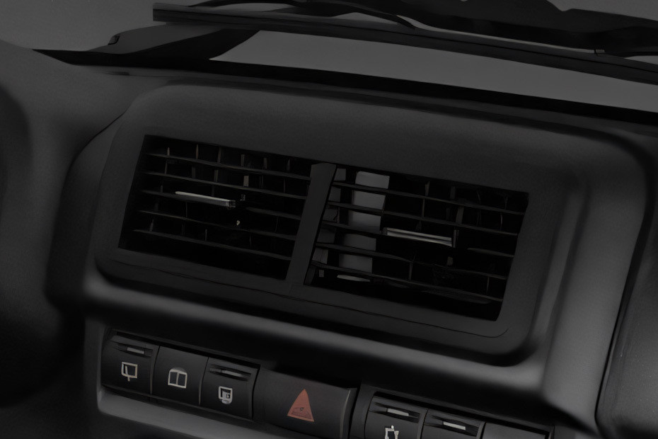 Niva Legend Front Ac Vents in UAE