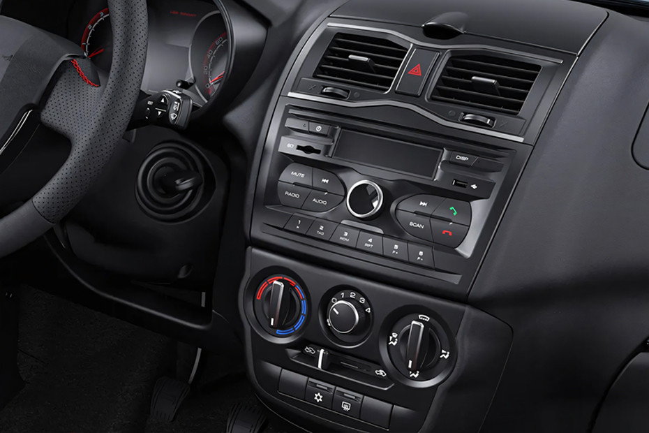 Granta Sport Sedan Center Console Granta Sport Sedan Center Console