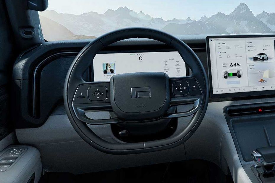 ROX 01 Steering Wheel in UAE