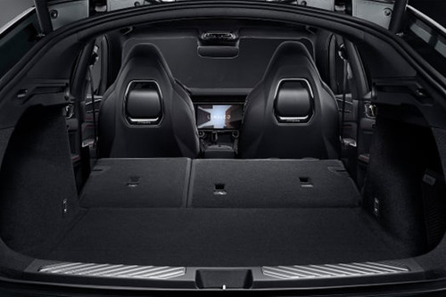 Folding Seats of LYNK&CO 05