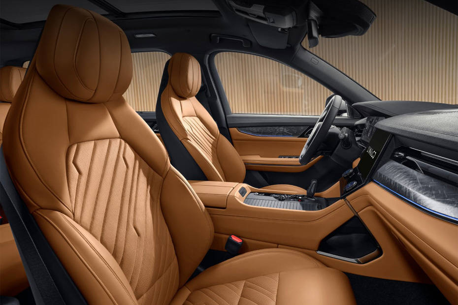 09 Front Seats 09 Front Seats