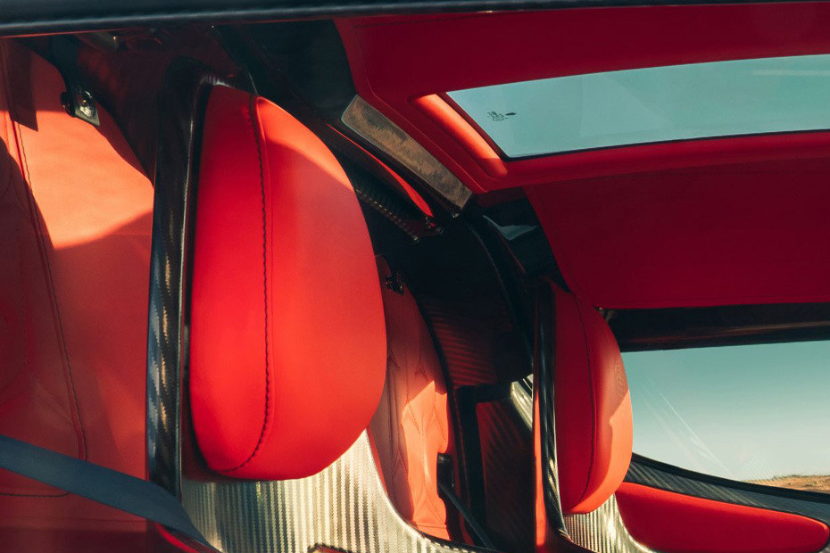 CC850 Front Seat Headrest in UAE