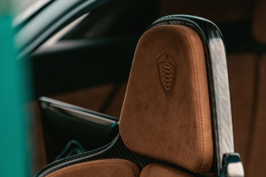 Gemera Front Seat Headrest in UAE