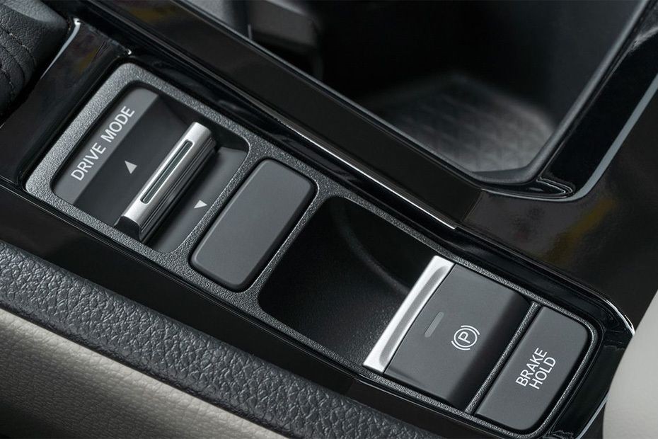 Center Controls of Honda Accord in UAE