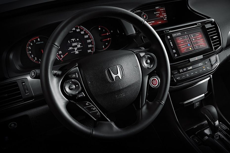 Honda Accord Coupe Steering Wheel in UAE