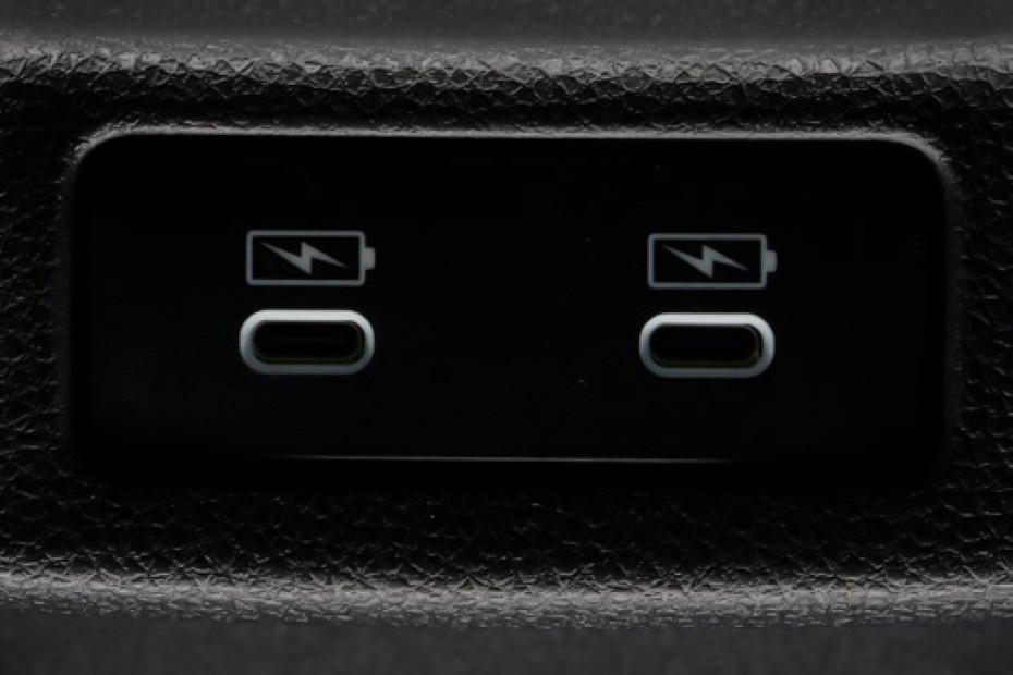 Power Accessories Outlet View of Honda Civic Power Accessories Outlet View of Honda Civic