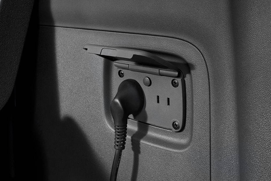 Power Accessories Outlet View of Deepal G318 Power Accessories Outlet View of Deepal G318