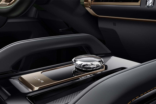 Center Controls of iCaur 03